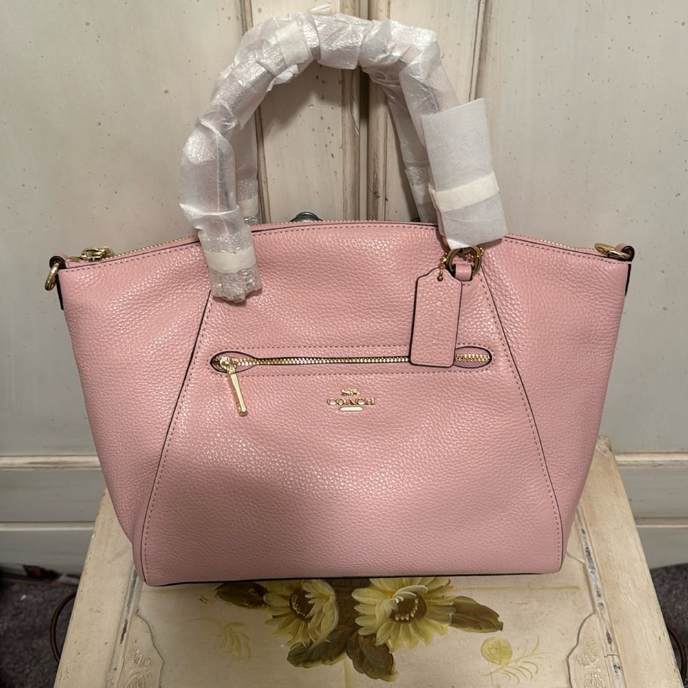 Beautiful Coach pink leather bag…NWT!
